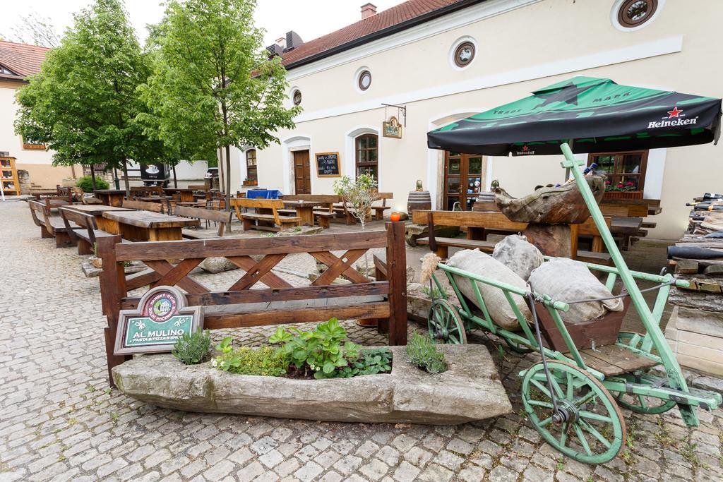 Pension U Hastrmana Prague Exterior photo